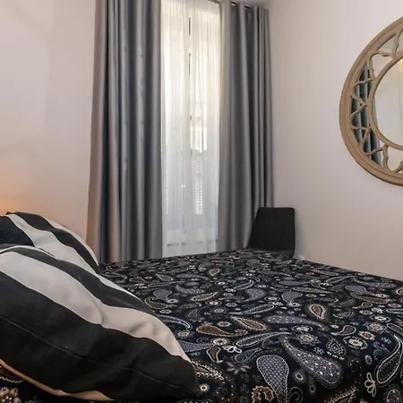 Triana Ines * Siviglia